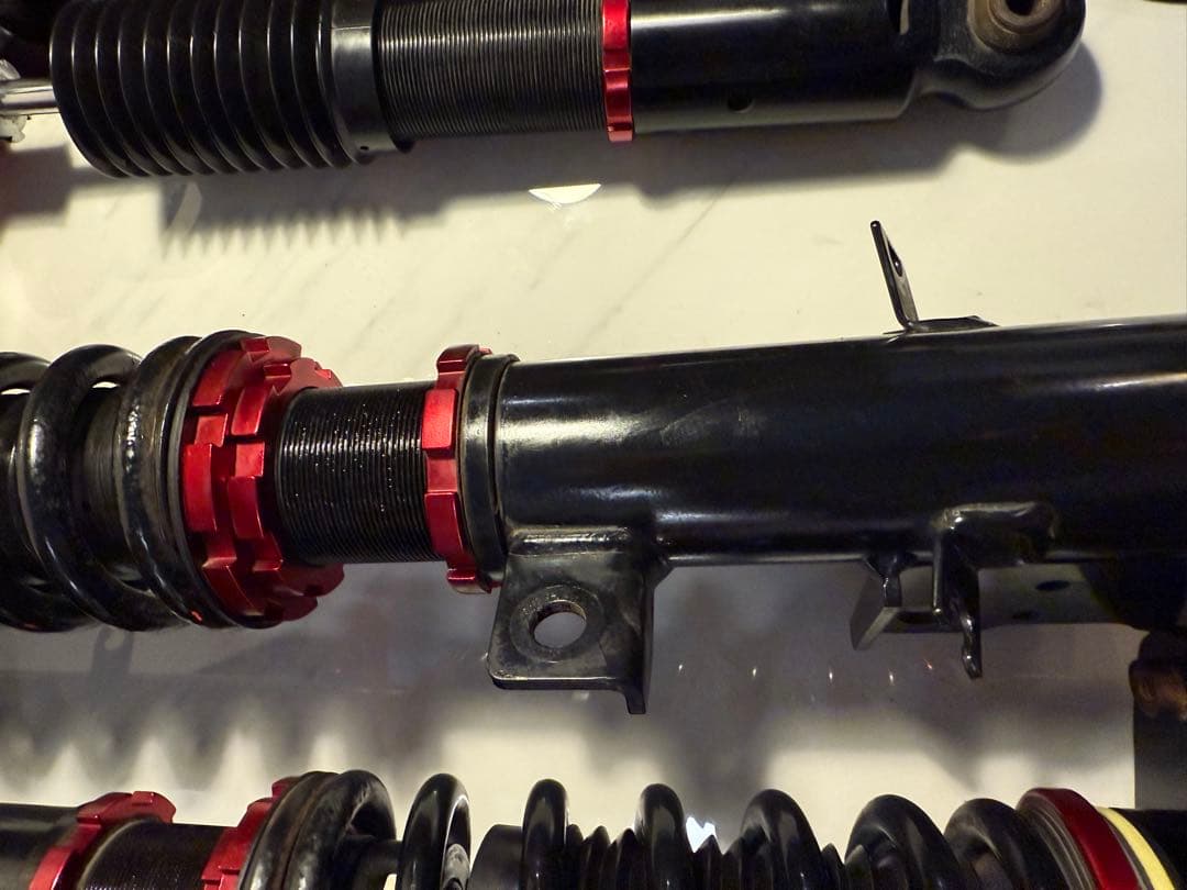 ラルグスLargus Spec S 車高調キット