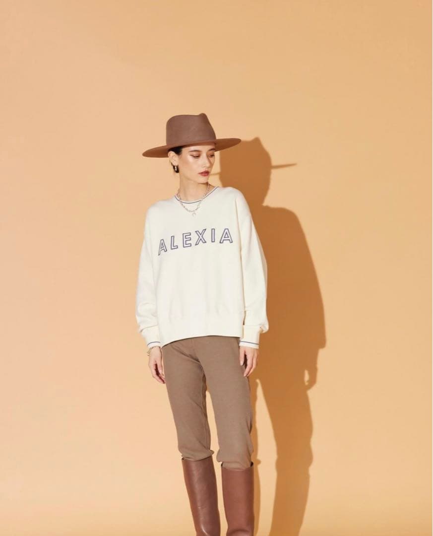 Ｍint　ALEXIA STAM アリシアスタン トレーナー 新品タグ付き