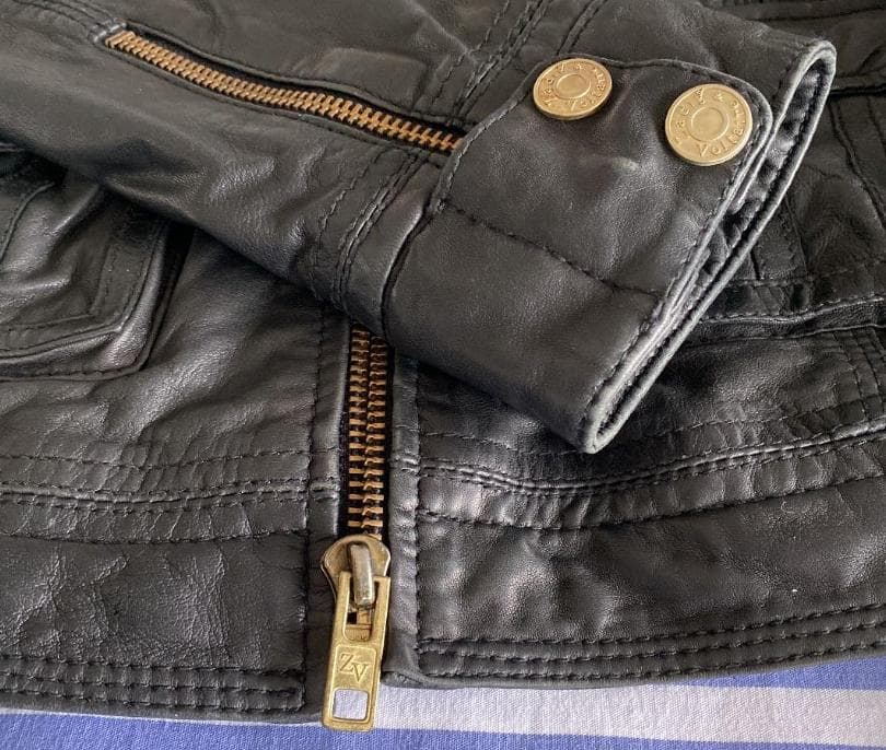 美品Zadig&Voltaire 本革ジャケット