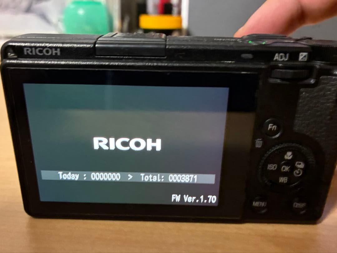 RICOH GR III ショット数3871 廃盤 生産終了品