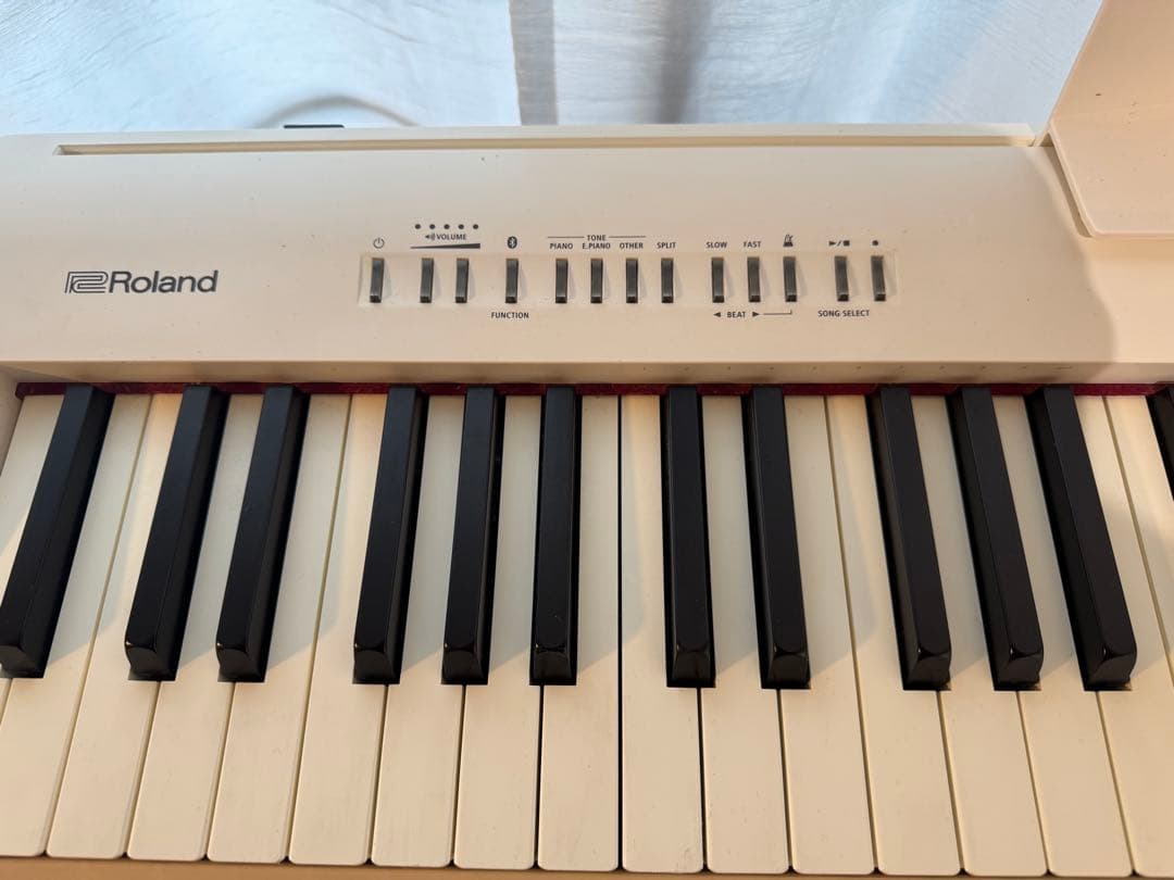 Roland FP-30 ホワイト電子ピアノ 88鍵