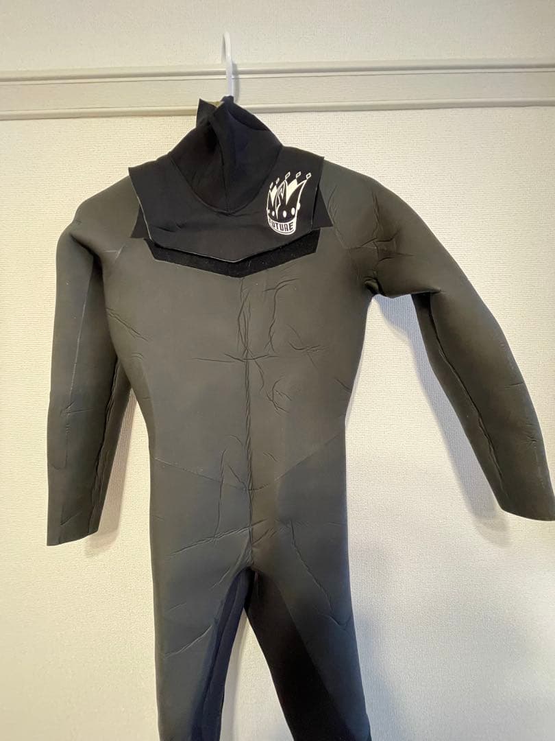 FUTURE セミドライスーツ 黒　All3mm メンズ　Lサイズ