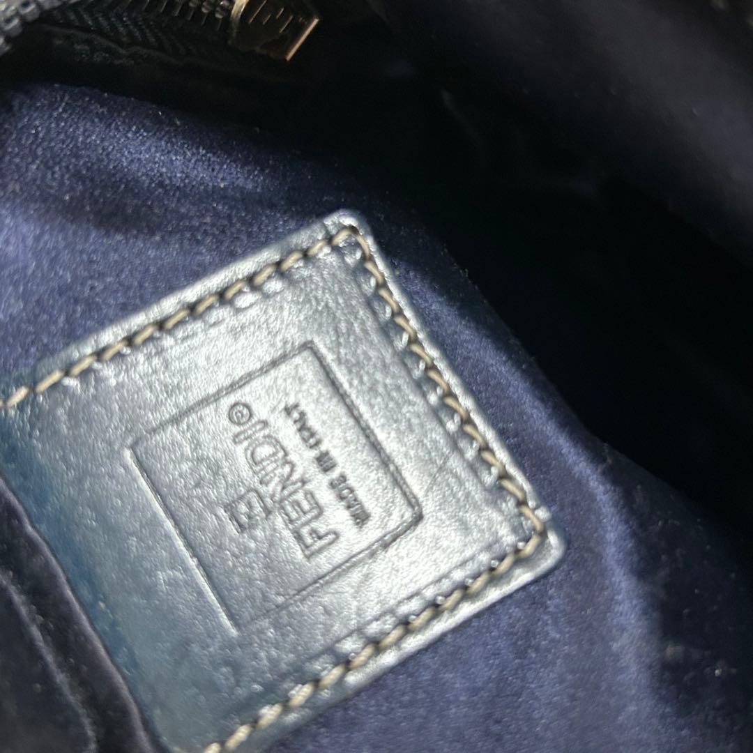 FENDI フェンディ ショルダーバッグ バッグ