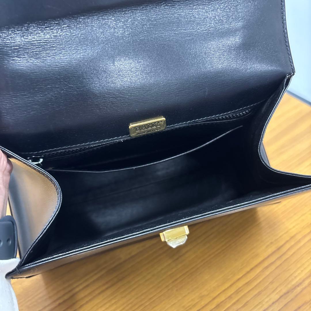 BALLY 2wayハンドバッグ ショルダーストラップ付