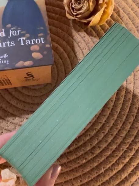 ★正規品タロットカード★入手困難✨失恋で傷ついた心に応急処置をする癒しのデッキ