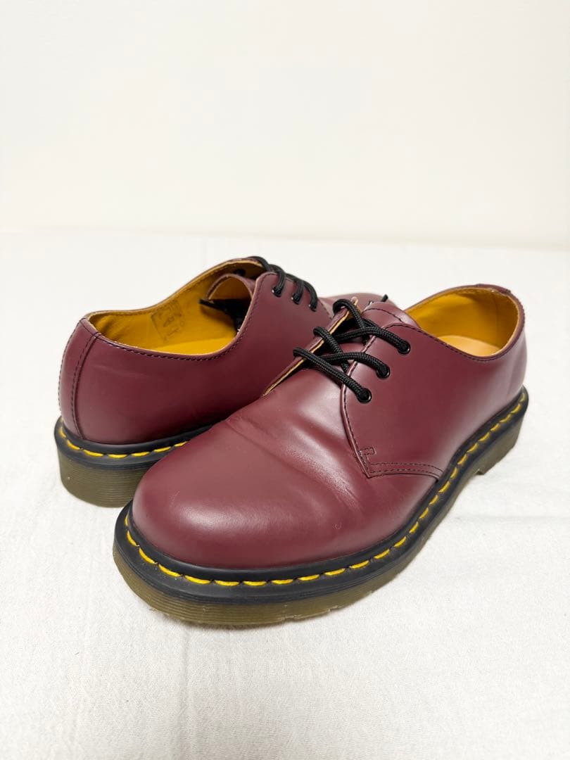 美品ドクターマーチン 1461 3ホール シューズ チェリーレッド 24 UK5