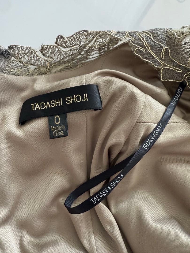 タダシショージ　レース　ドレス