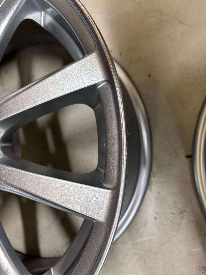 16インチ シルバーホイール 4本セット