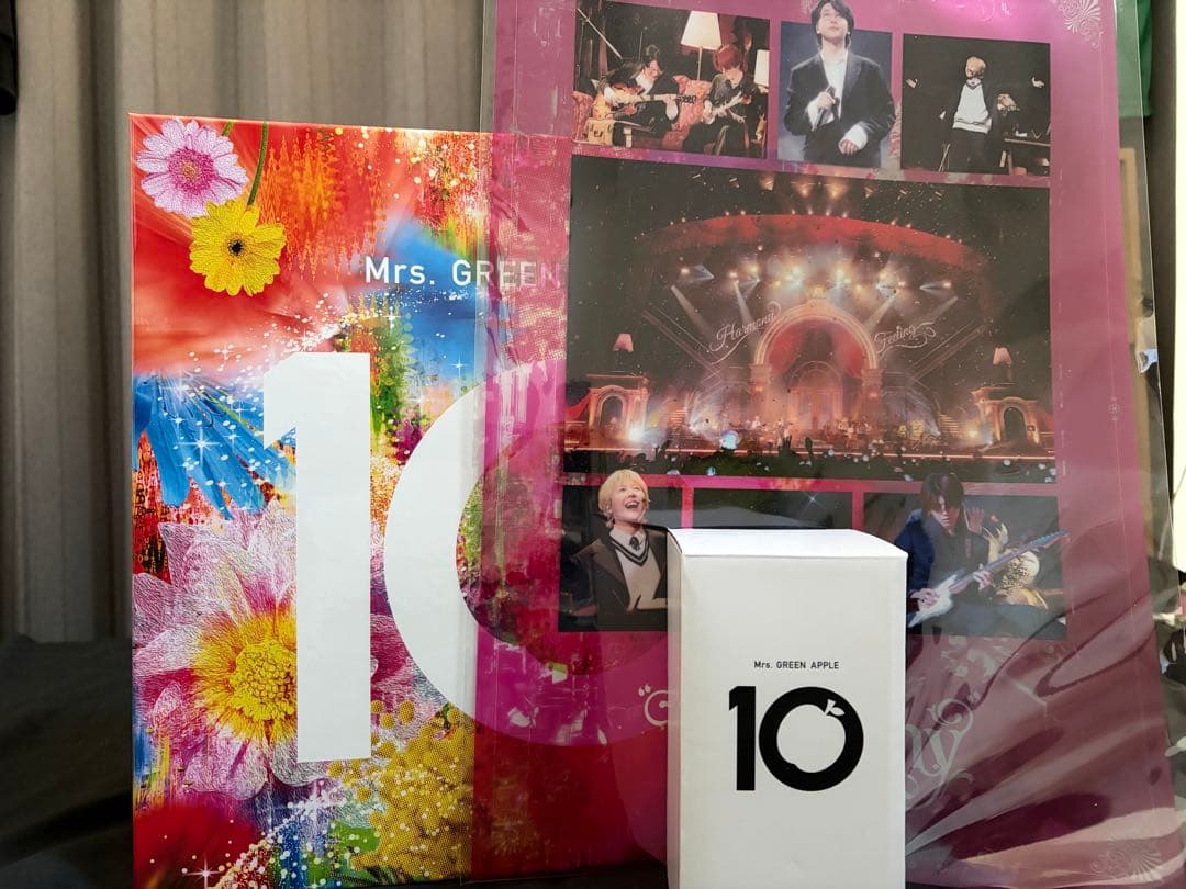 Mrs. GREEN APPLE 「10 COMPLETE BOX」