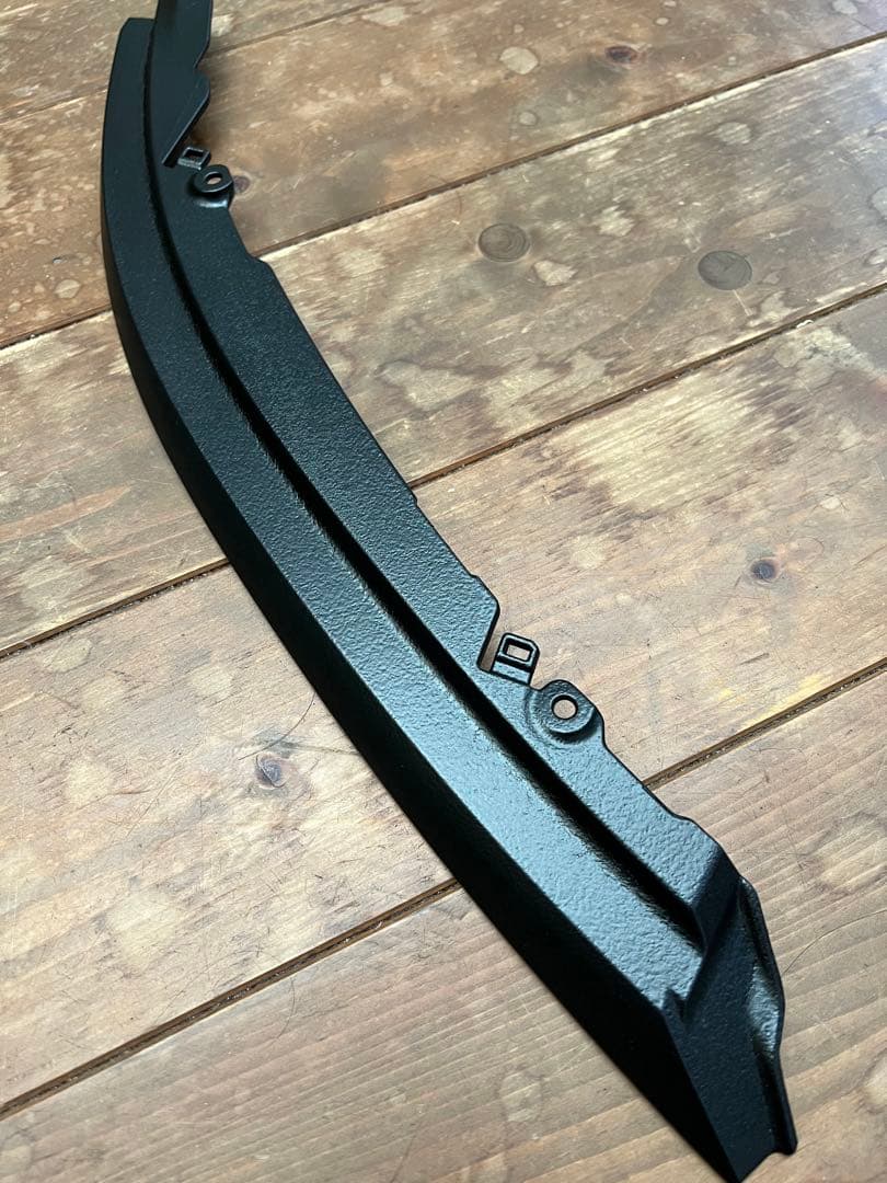 新型デリカD5 フロントグリル周り一式、ロワーバンパー、 チッピング塗装品