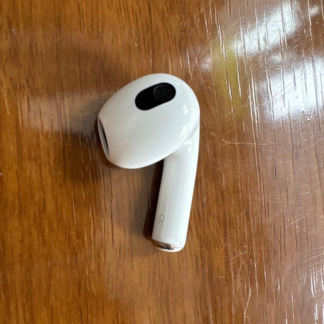 AirPods 第三世代 AirPods3 elagoカバー付き