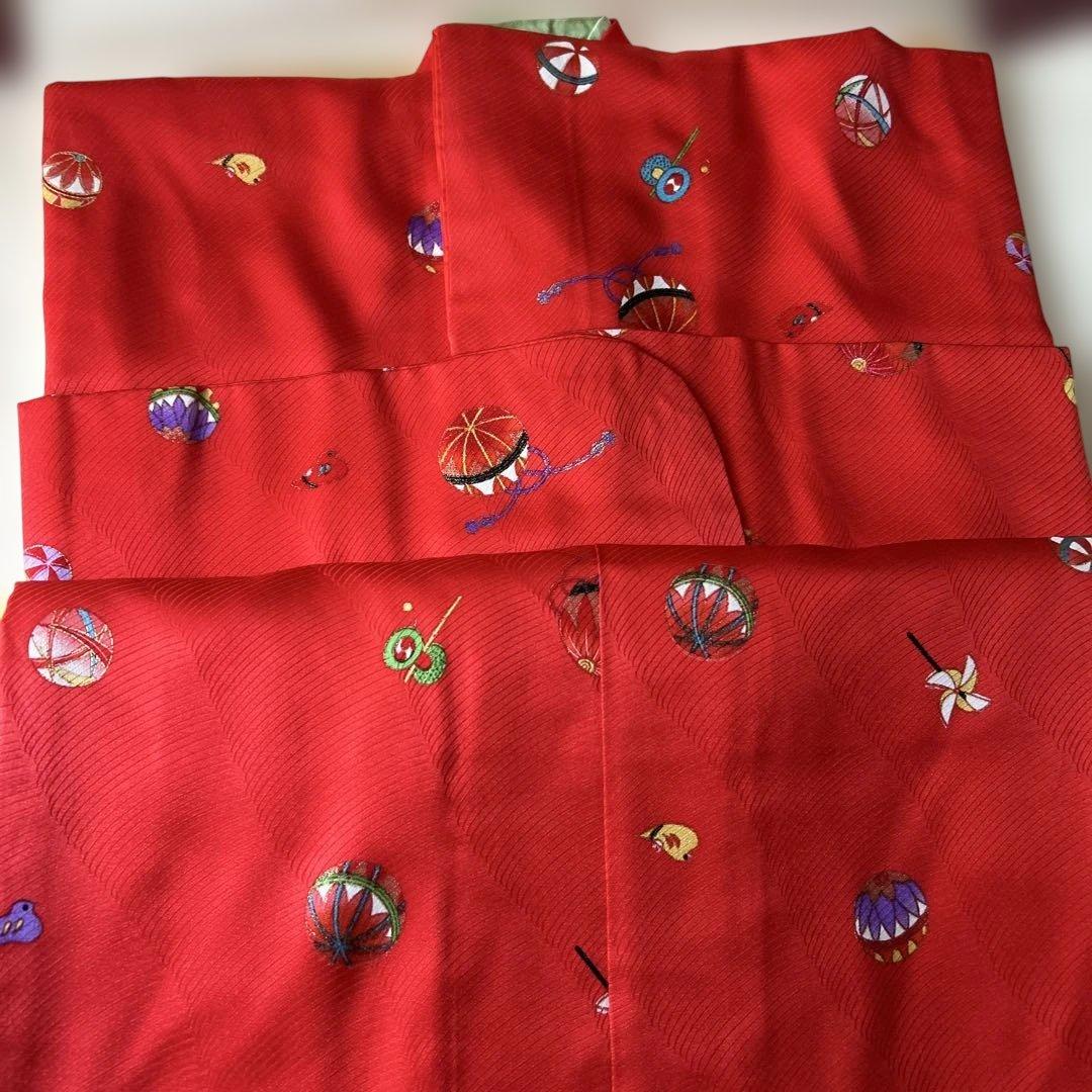 七五三用 三歳用　赤い？朱色の着物と黄色被布襦袢付　百貨店誂