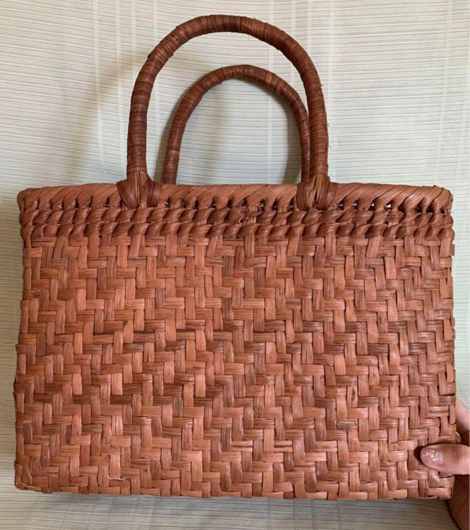 新入荷 新品 未使用品　長野産　職人手編み　網代編み　山葡萄籠バッグ