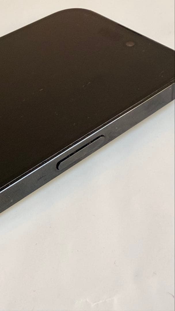 Izaz Tamamiさん専用AppleiPhone14Pro スペースブラック