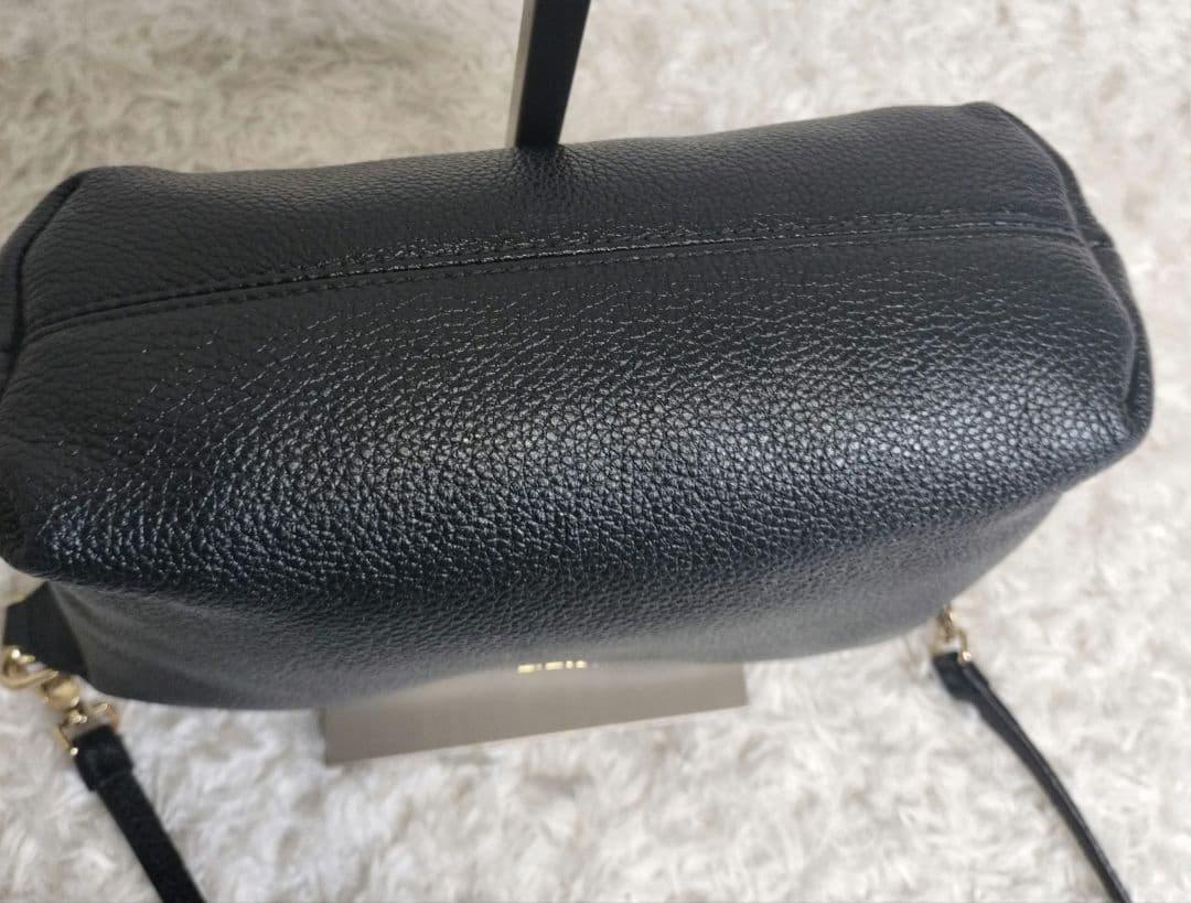 美品 フルラ ソフィー 2way ショルダーバッグ ブラック ハンド 金具ポーチ