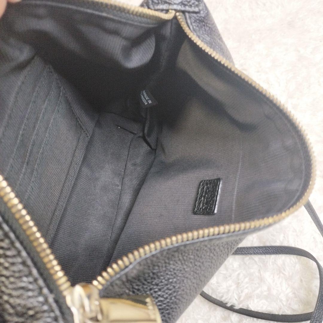 美品 フルラ ソフィー 2way ショルダーバッグ ブラック ハンド 金具ポーチ