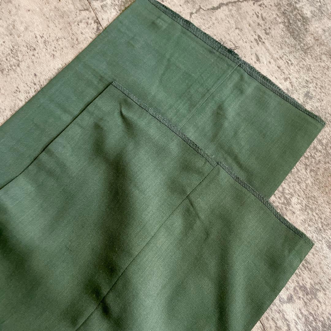 新品 希少カラー 抹茶グリーン Yves saint Laurent ネクタイ