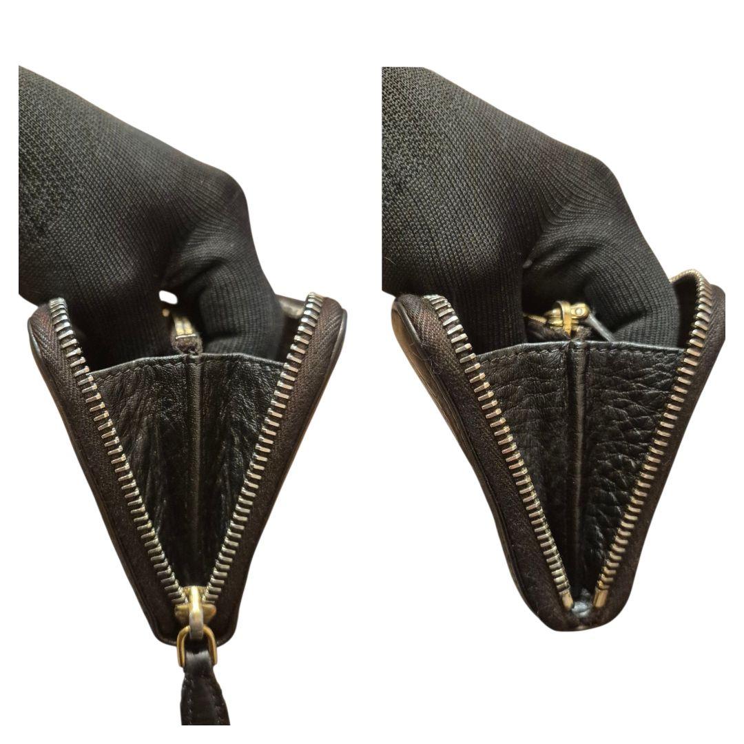 ＰＲＡＤＡ　プラダ　ラウンドファスナー　財布　ケース　小銭入れ