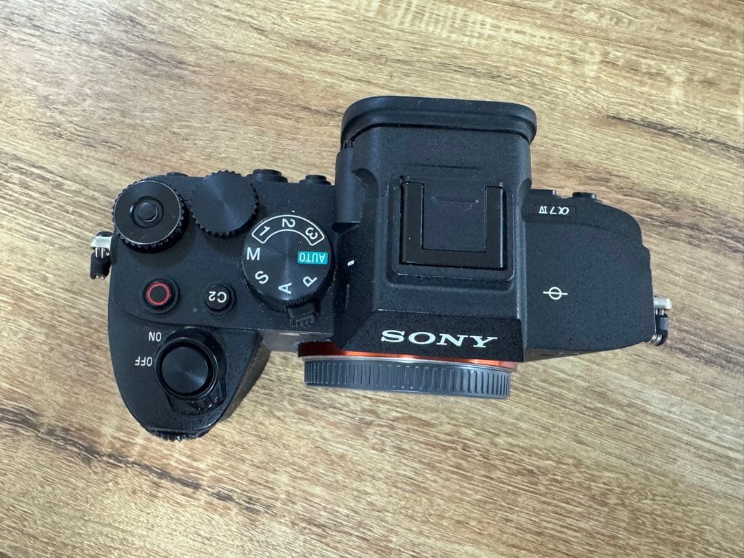 【レンズ付】SONY α7IV ILCE-7M4 /タムロン18-300mm