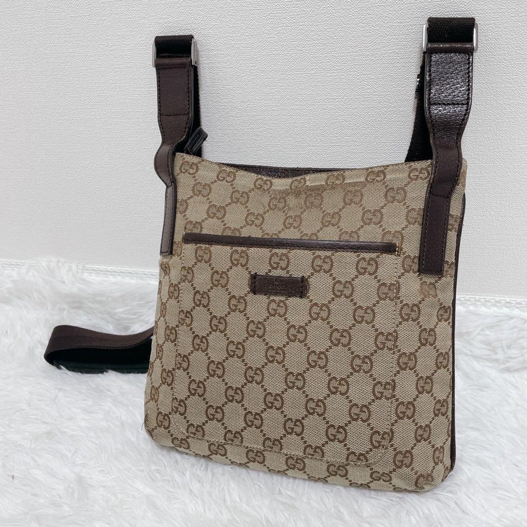 GUCCI グッチ GG柄 ショルダーバッグ サコッシュ