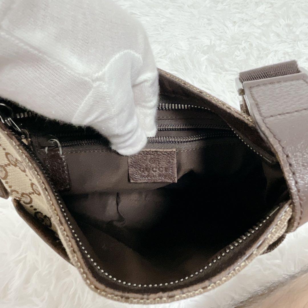 GUCCI グッチ GG柄 ショルダーバッグ サコッシュ