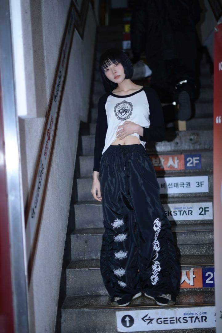 KRY「MOUMOKU」ワイドパンツ