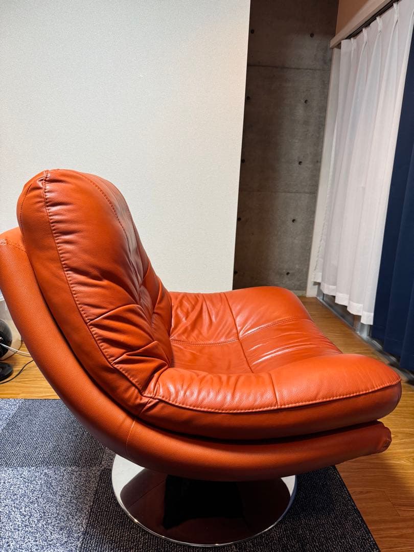 【あ〜】【定価8万】本革ソファ 一人掛け オレンジ 革張り スイベルチェア