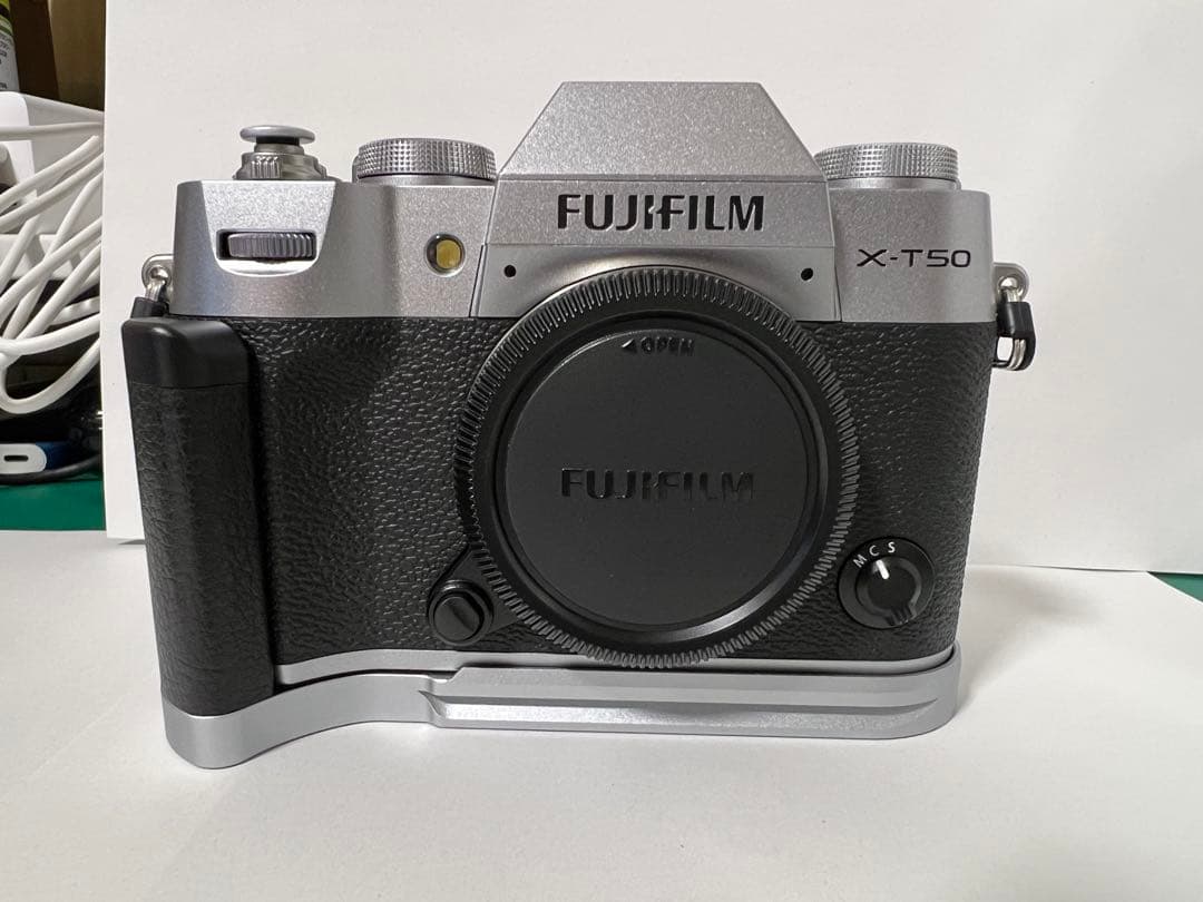 FUJIFILM X-T50 XC15-45mmレンズキット [シルバー]