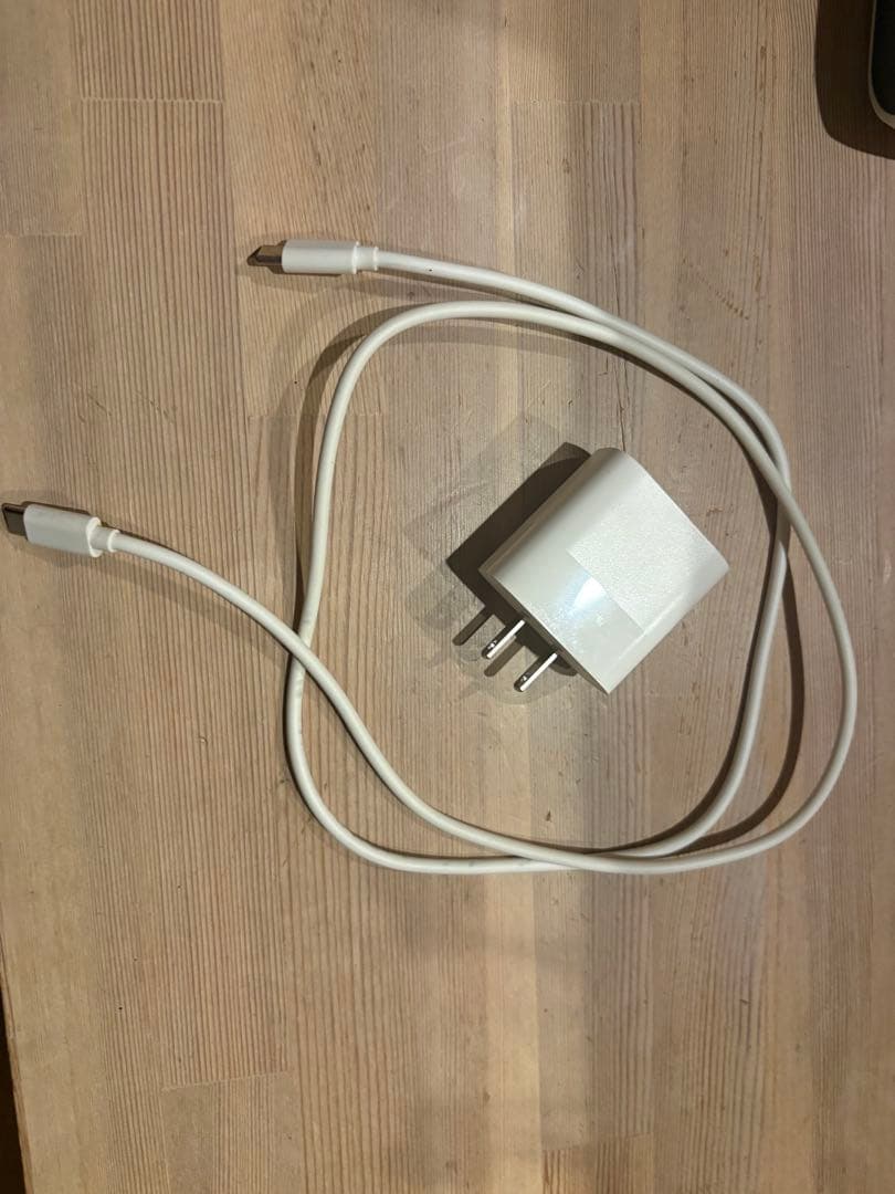  Quest 3 512GB VRヘッドセット＋充電ドック＋アクセサリー