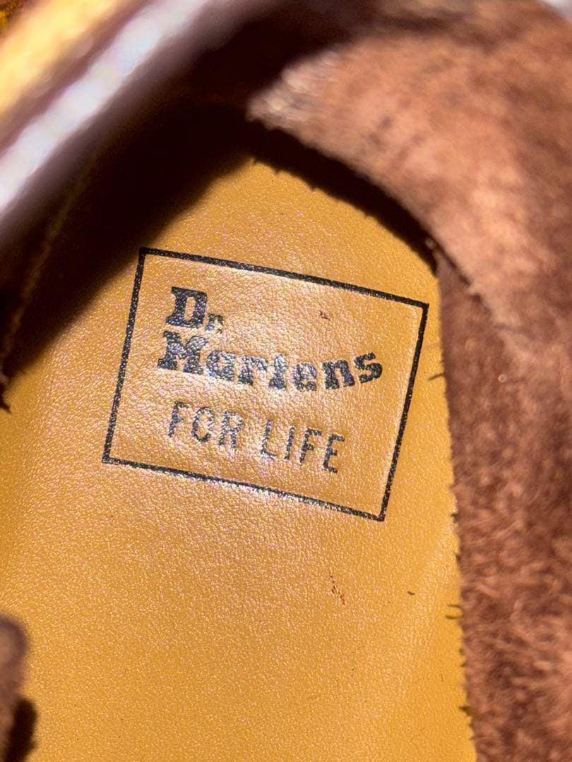 Dr.Martens 8ホール ブラウンブーツ