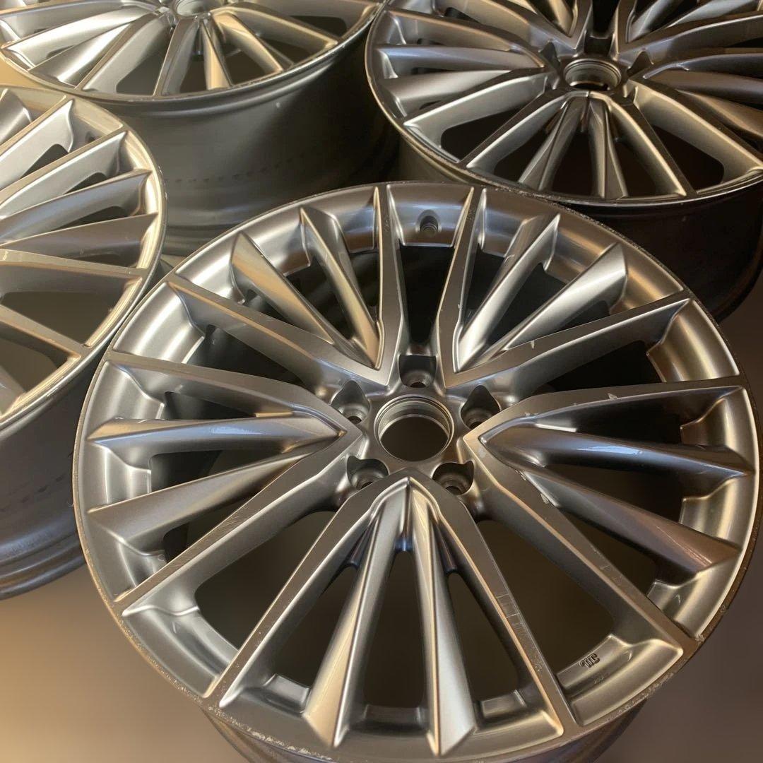 レクサス　IS 300 後期　純正アルミホイール4本セット　中古品