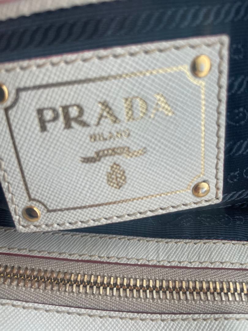 【希少】PRADA デニム ハンドバッグ サフィアーノ　保存袋付き　BN2441