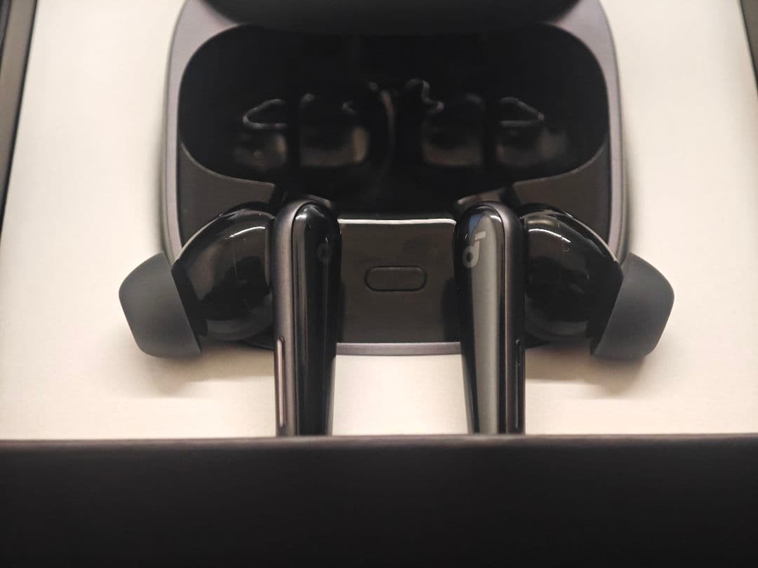 Anker soundcore Liberty 5 Black1 中古