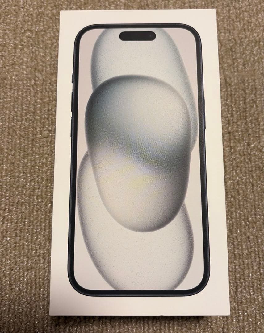 【美品】iPhone 15 ブラック 128GB SIMフリー