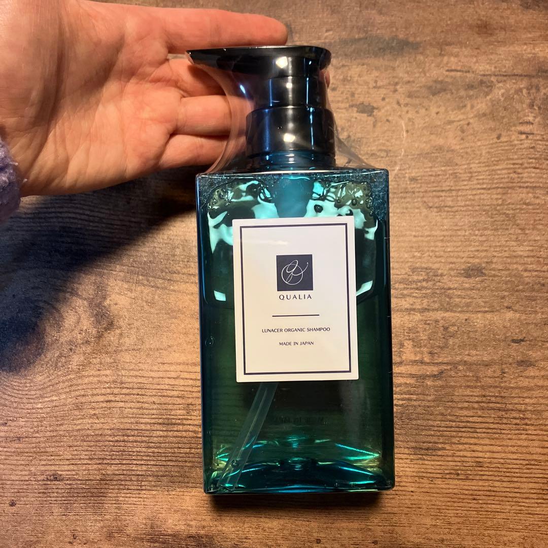 ✨新品未使用✨QUALIA シャンプー3本セットとホワイトニングトゥースペースト