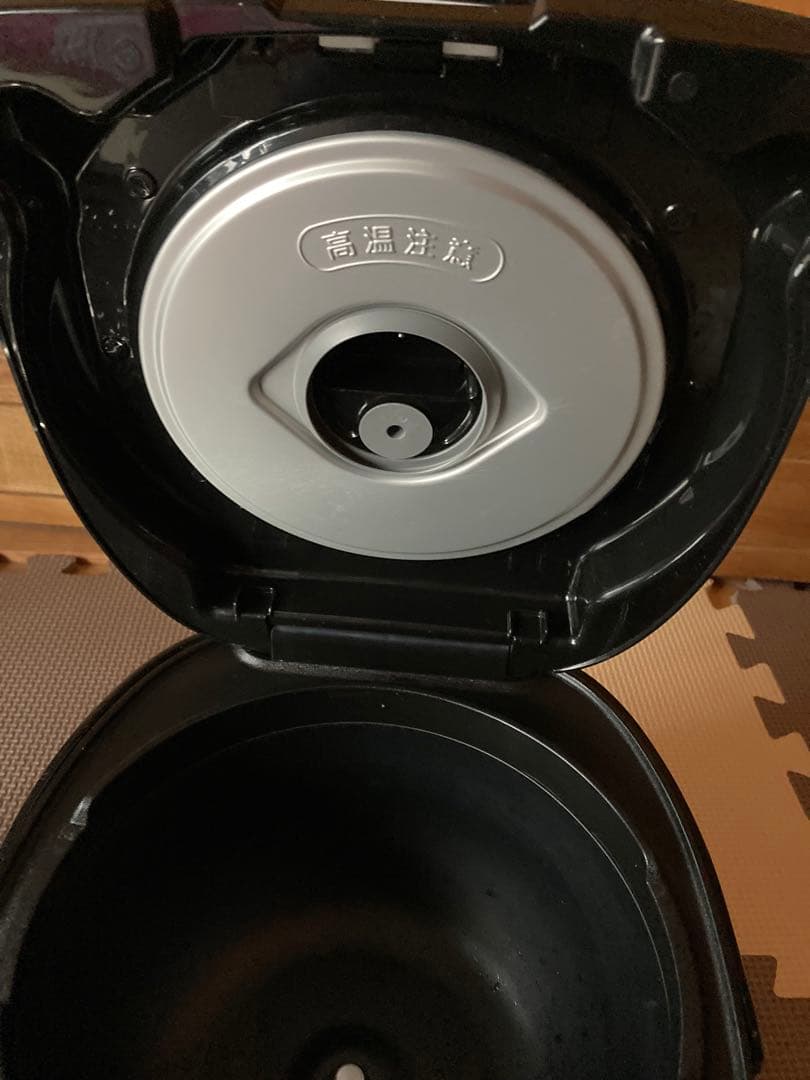 1回使用　タイガー魔法瓶　炊飯器 5合 IH式 JPW-X100HD 説明書付き