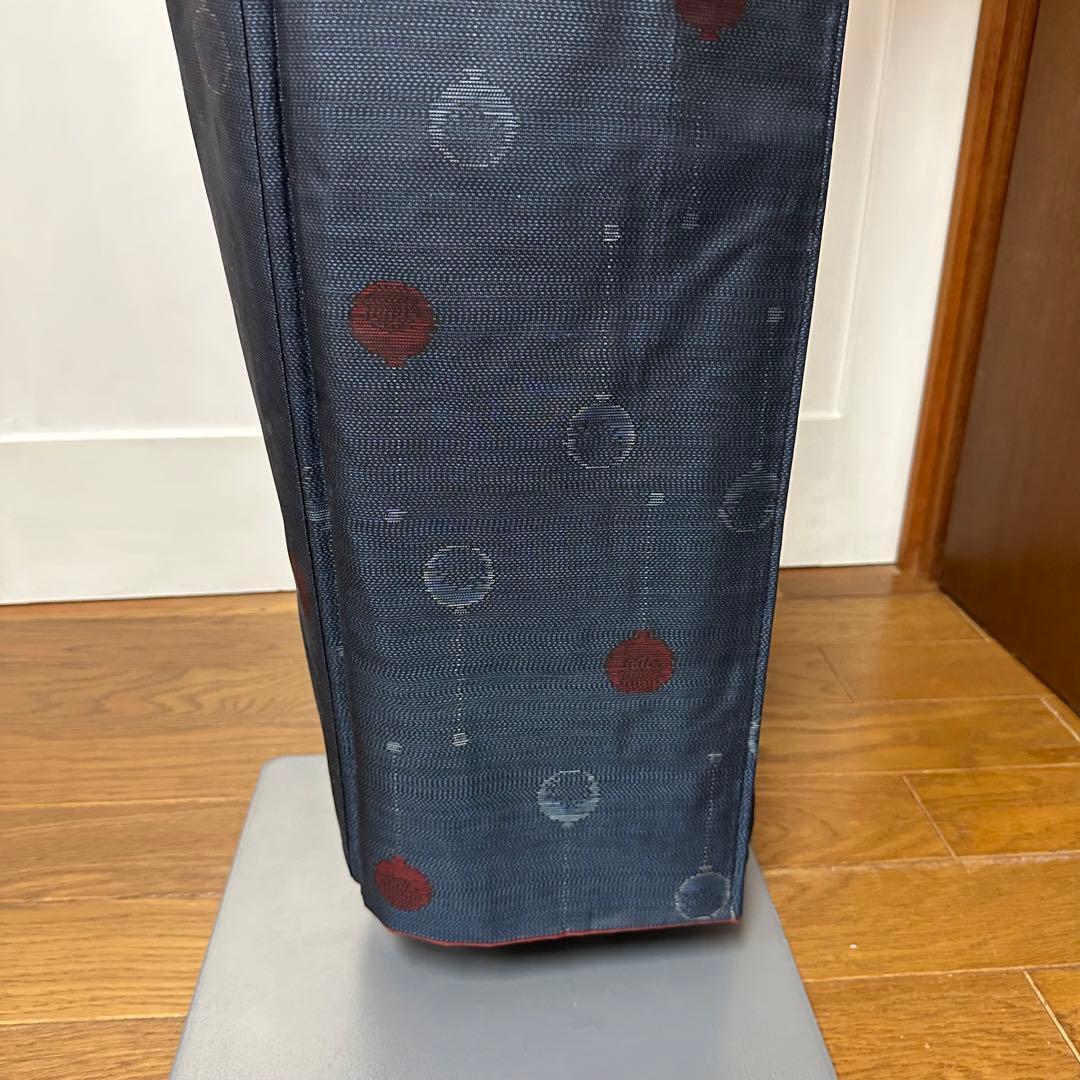 ぬ*い様 大島紬　袷　正絹　紺×黒　風船柄織り出し　身丈159裄65