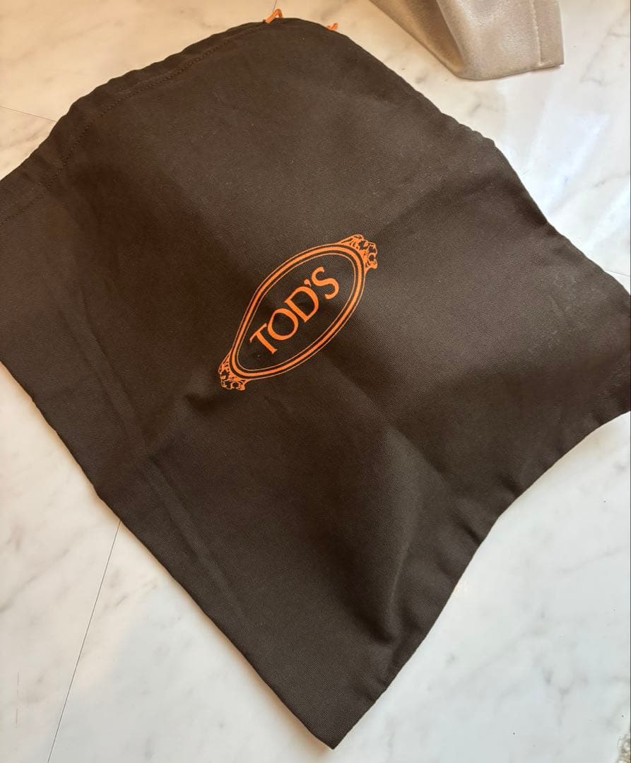 【美品】TOD'S ローファーダブルT(シルバー)クロコ型押し38.5