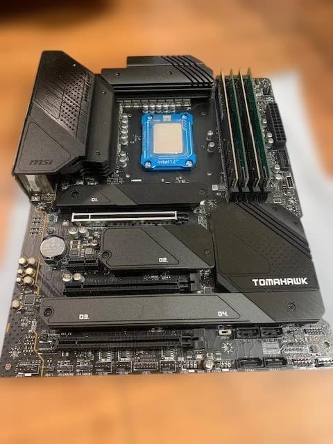 MSIマザーボード　 MAG Z690 TOMHAWK WIFI DDR4