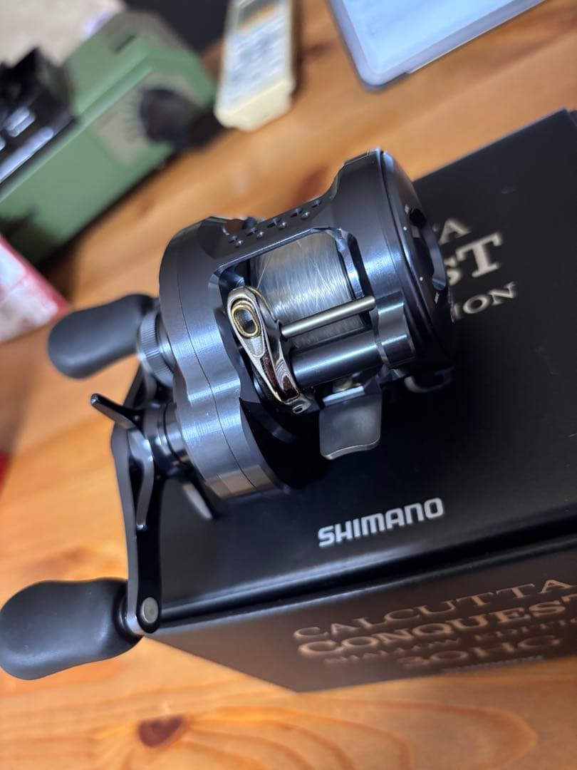シマノ　カルカッタコンクエスト　シャローエディション30HG