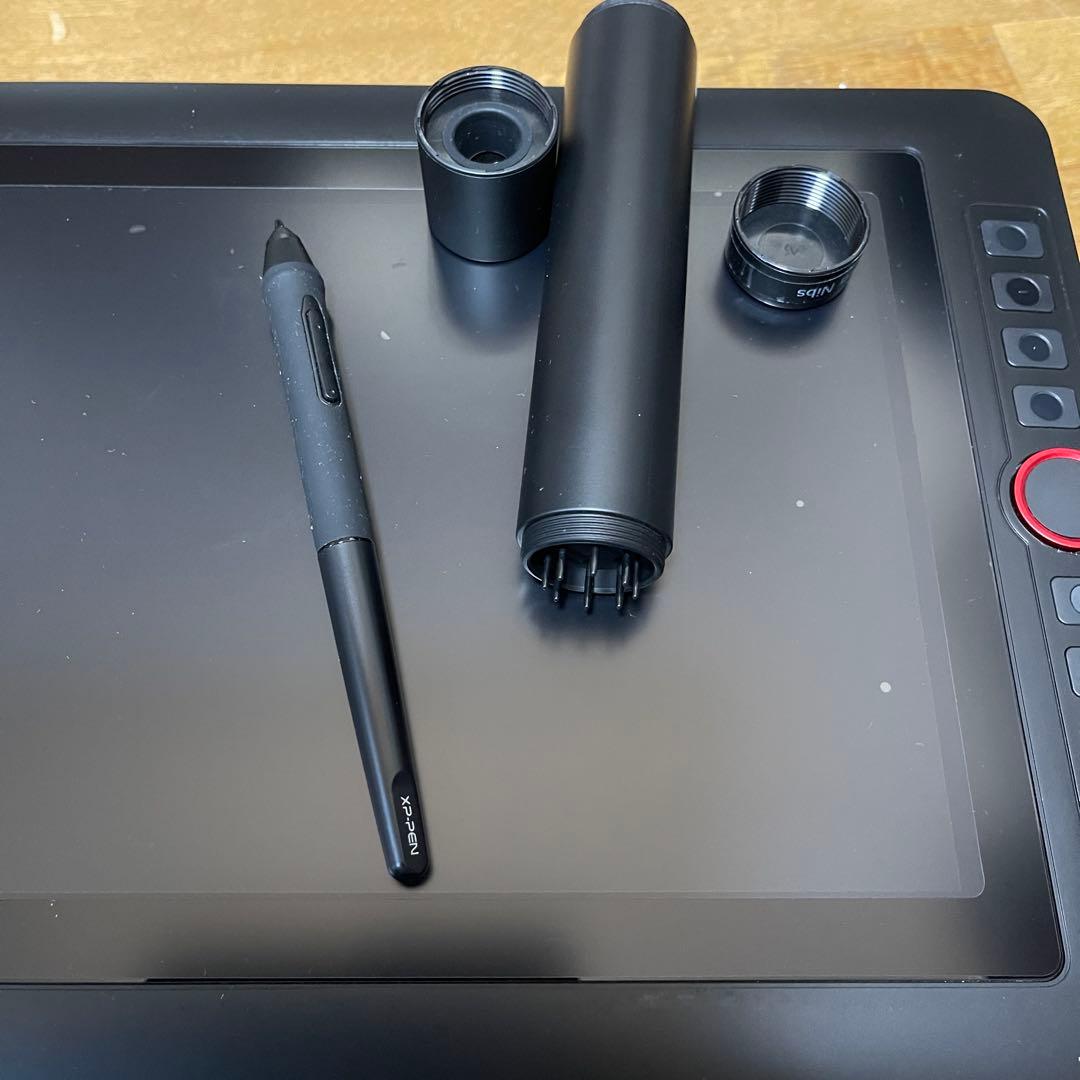 XP-Pen Artist 13.3 Pro 本体