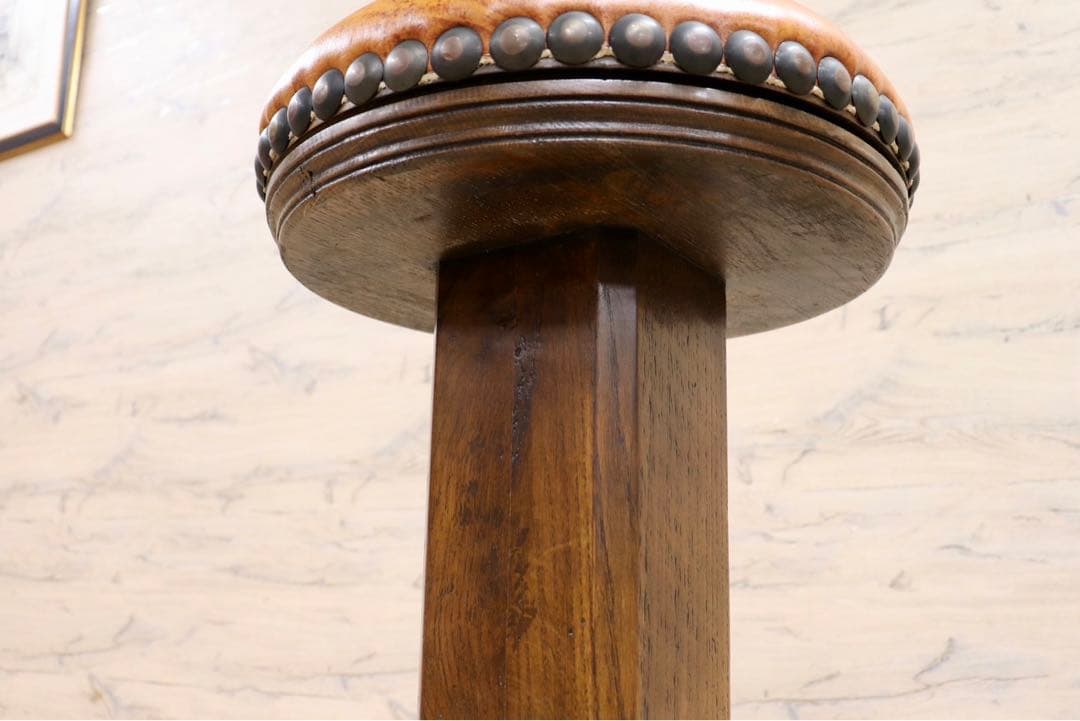 GMIK7N○スペイン製 カスティリアンスタイル バースツール ハイチェア カウ