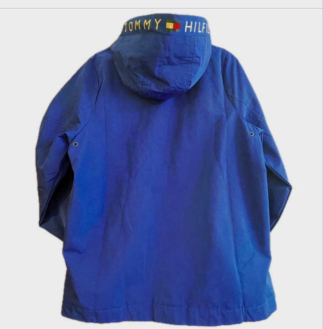  【新品タグ付】ナイロンジャケット　ブルーS