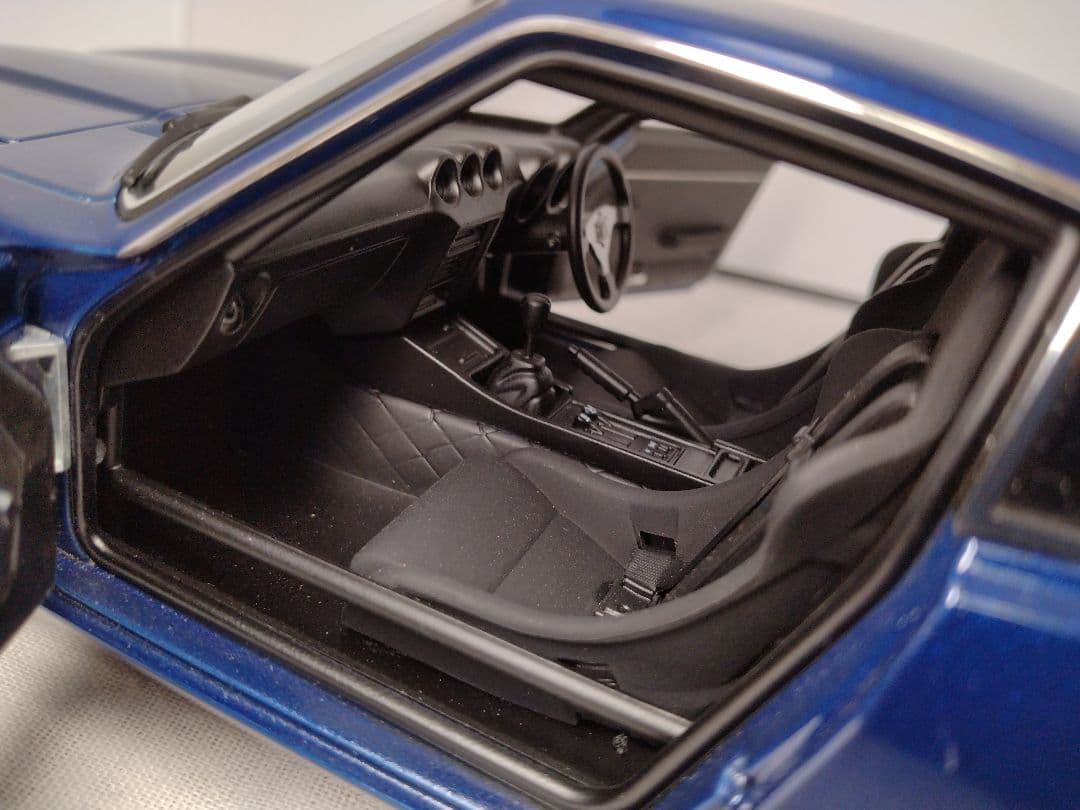 オートアート　1/18　湾岸ミッドナイト　悪魔のZ　日産　フェアレディZ