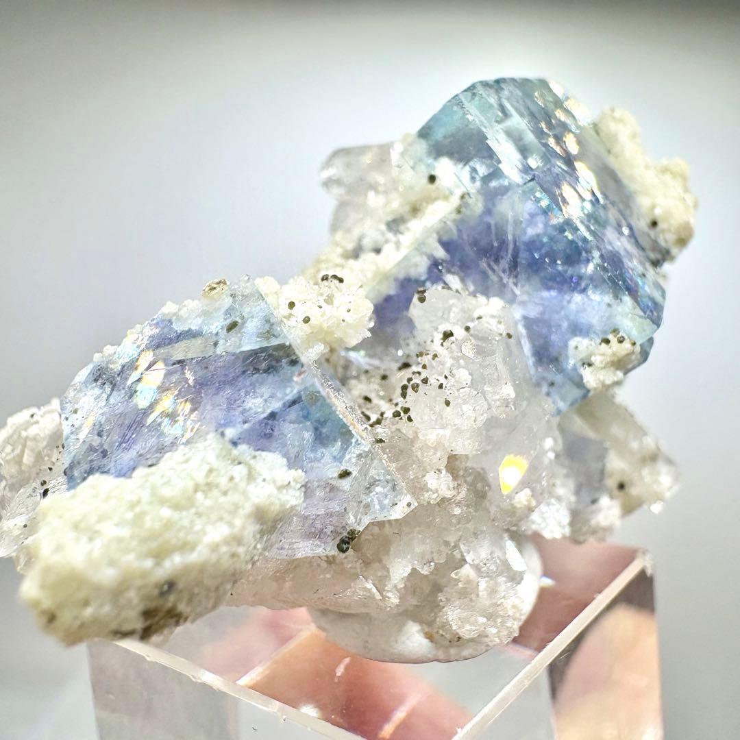 580 中国　ヤオガンシャン産　フローライト