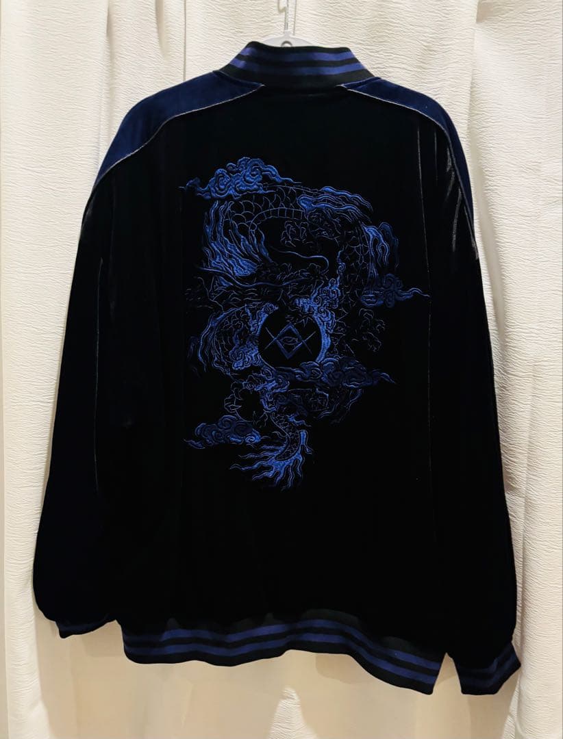 REFLEM レフレム　ドラゴン刺繍ベロアスカジャン