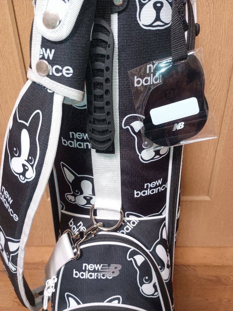ニューバランスゴルフ キャディバック 犬柄 黒