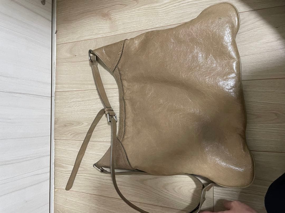 正規品　balenciaga シティ　ショルダーバッグ　ベージュ　city