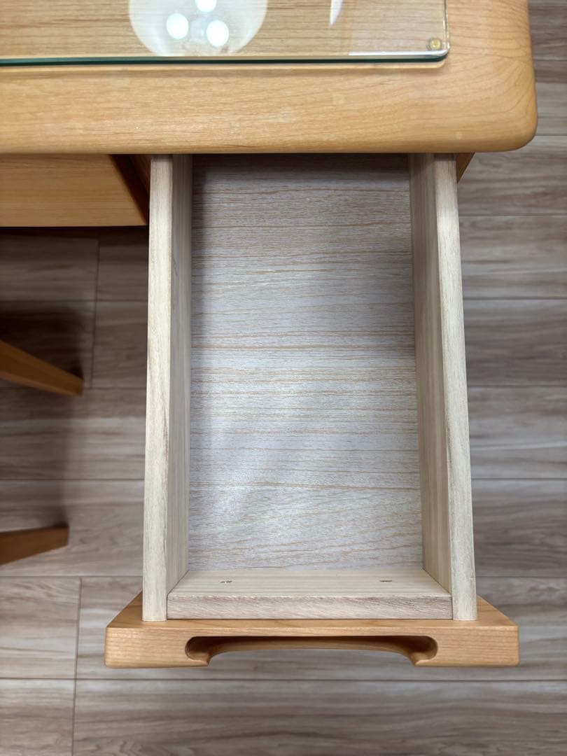 ERIS70 ドレッサー　鏡　コンセント付き　アルダー材　無垢材　スツール別売り