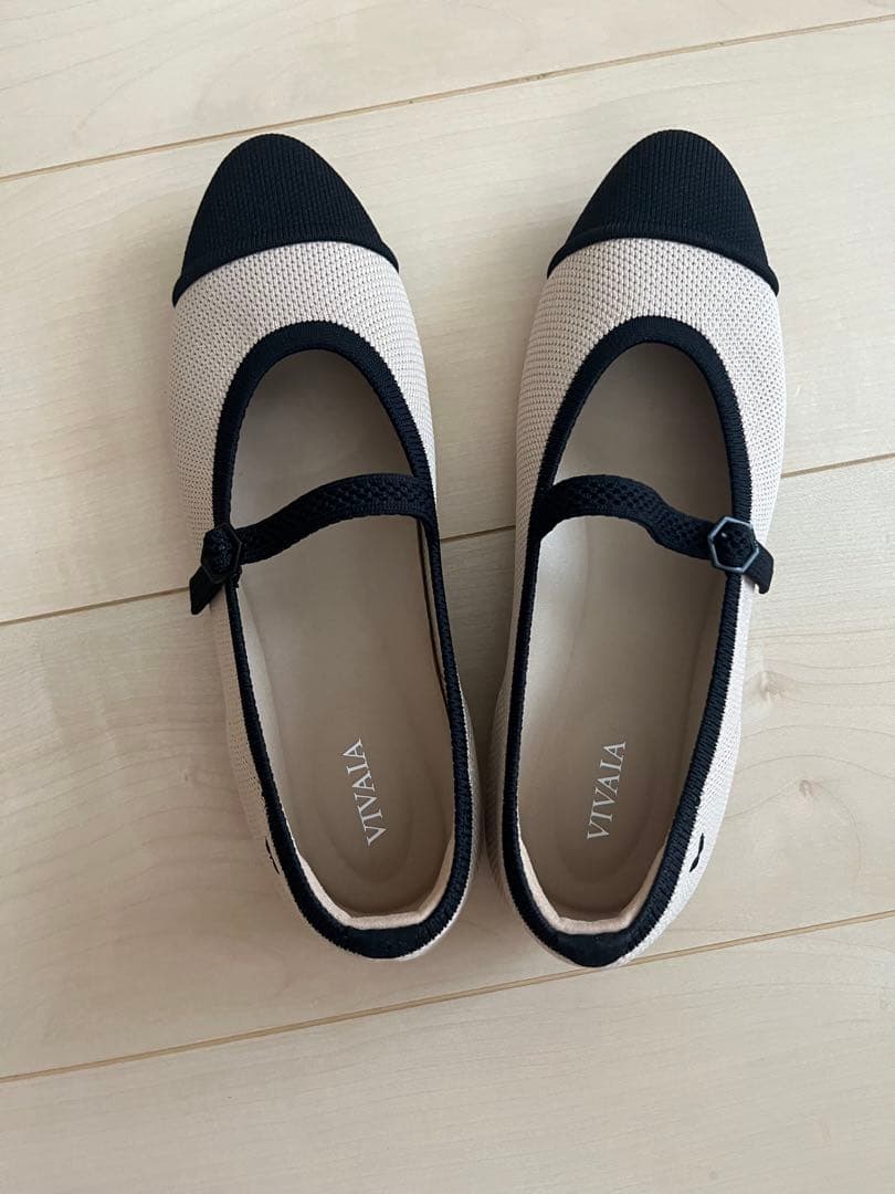 VIVAIA アーモンドトゥ メリージェーン フラットシューズ